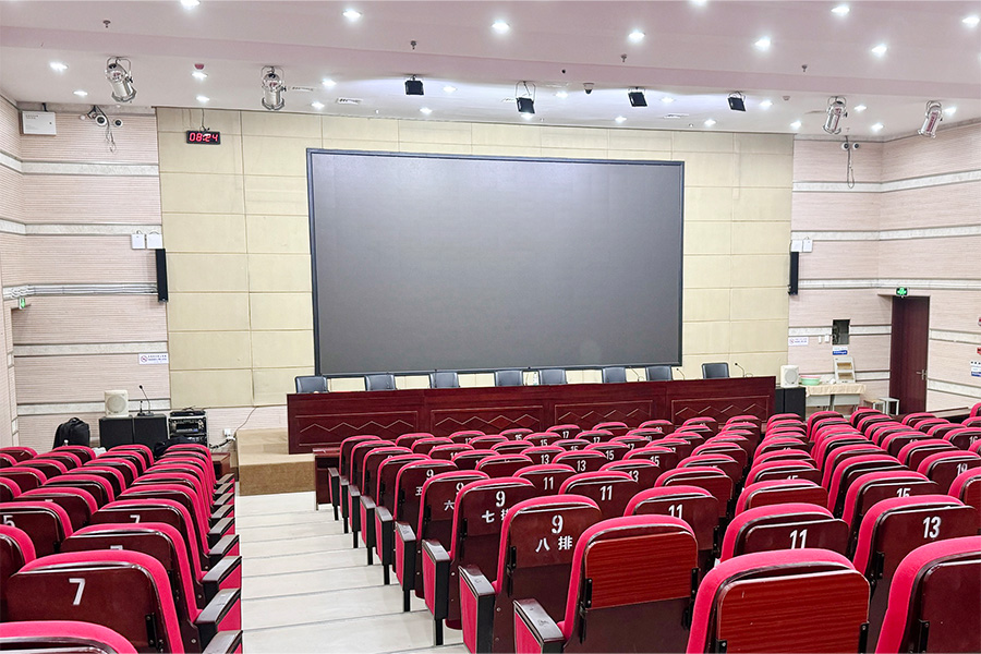 清聽(tīng)聲學(xué)教學(xué)擴(kuò)音器助力漣水一中打造卓越音質(zhì)報(bào)告廳