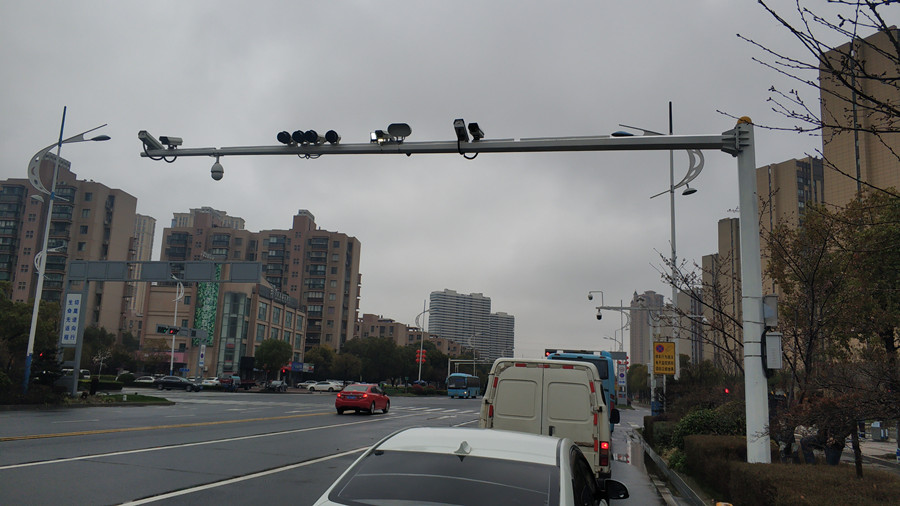 鳴笛抓拍設(shè)備